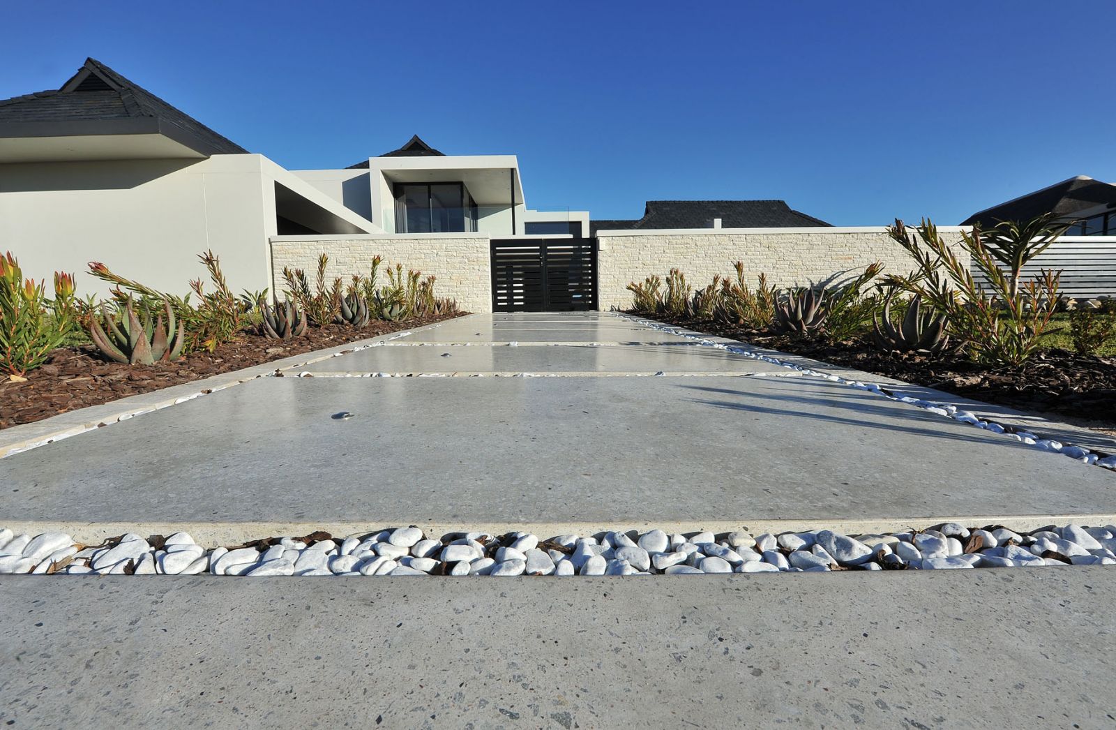Black Diamond Roofing Images